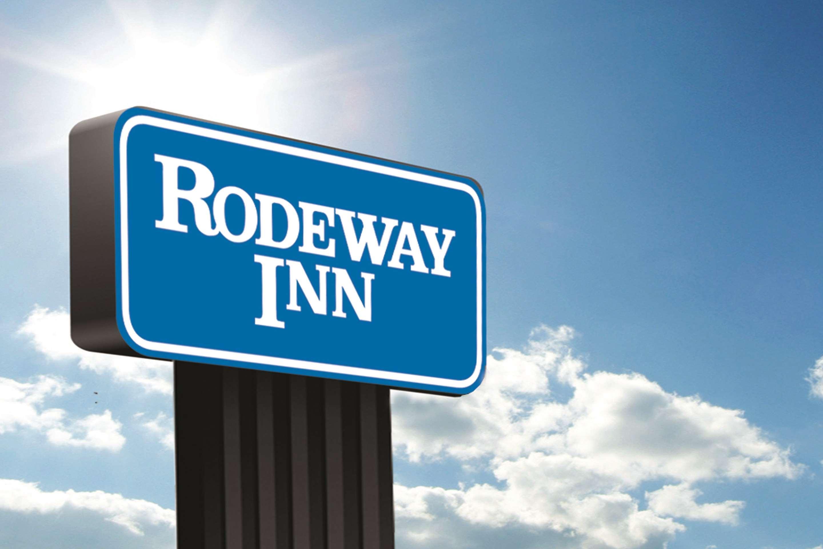 Rodeway Inn Windsor Mill Kültér fotó